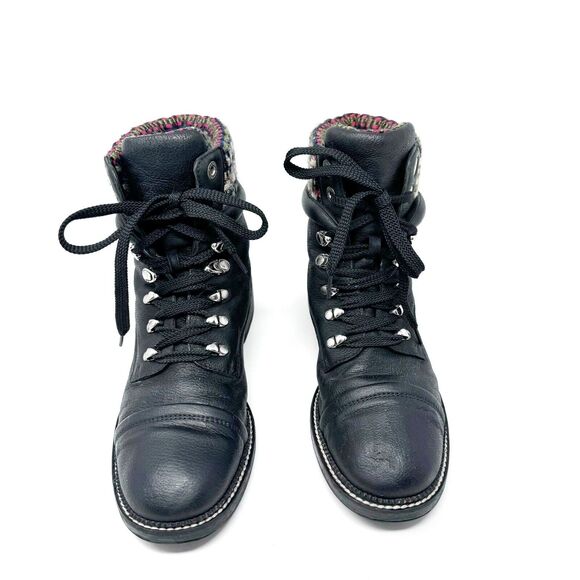 CHANEL Black Leather Tweed Combat Boots – Lace-Up – EU 40.5 - Picture 4 of 15